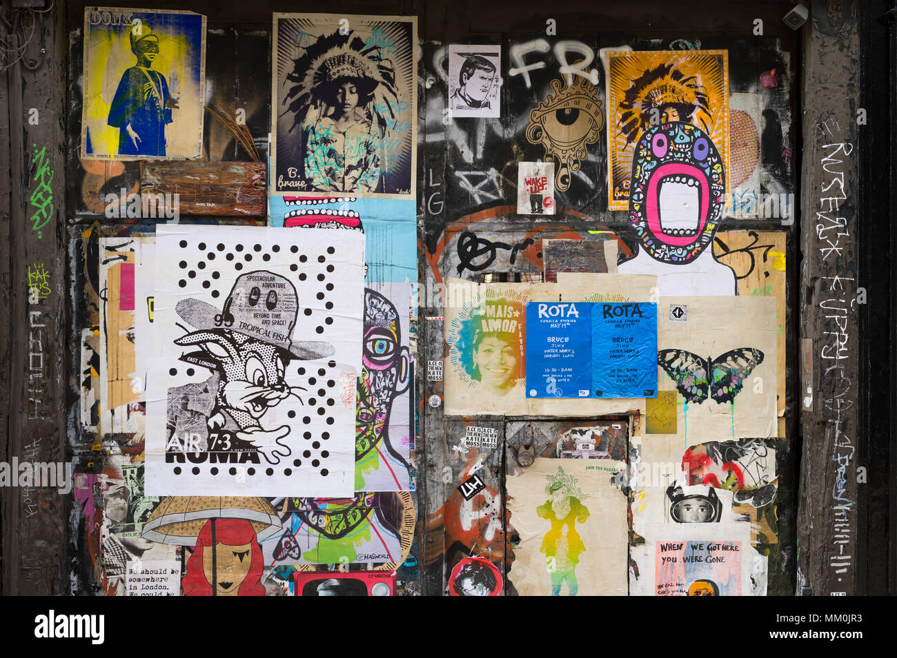 Arte di strada e poster, Hanbury Street, Londra, E1 Foto Stock