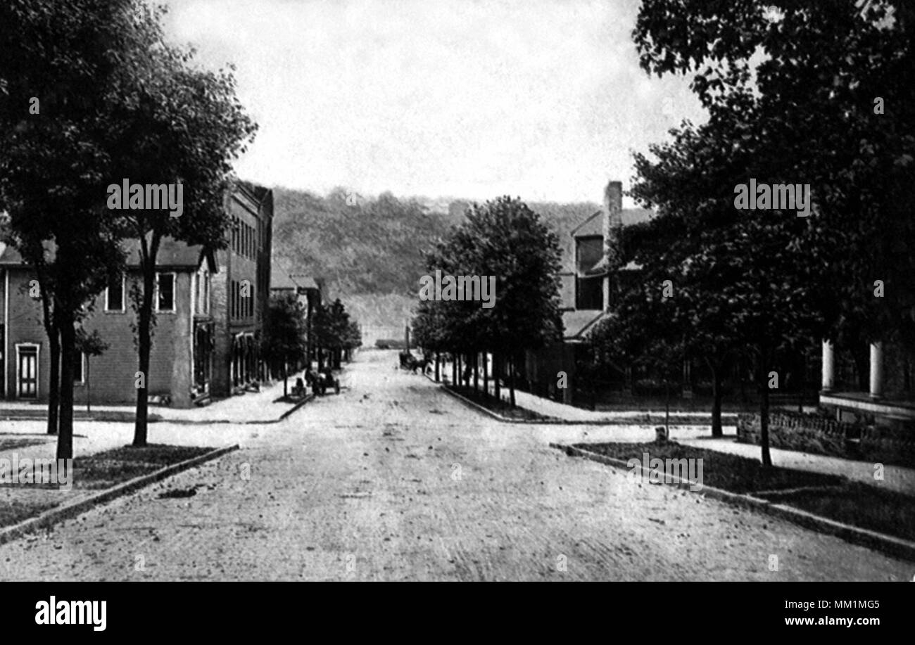 La seconda strada guardando a sud. Leechburg. 1913 Foto Stock