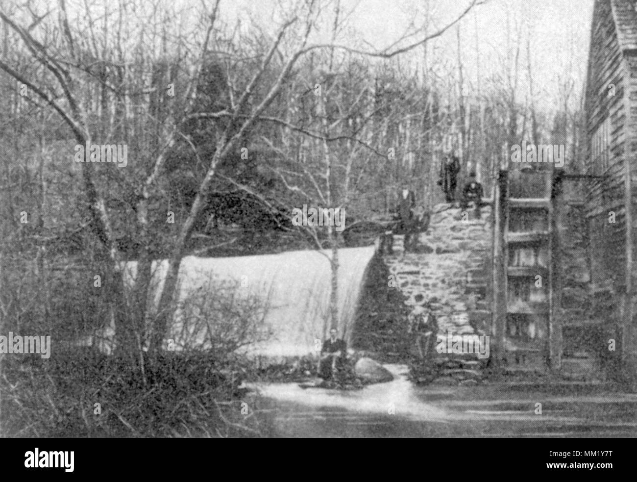 Filo vecchio mulino Dam. Stamford. 1892 Foto Stock