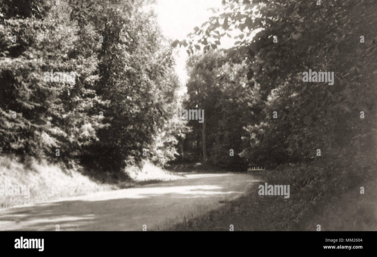 L'autostrada 70 vicino Boyd's Resort. Parco Cascate. 1930 Foto Stock