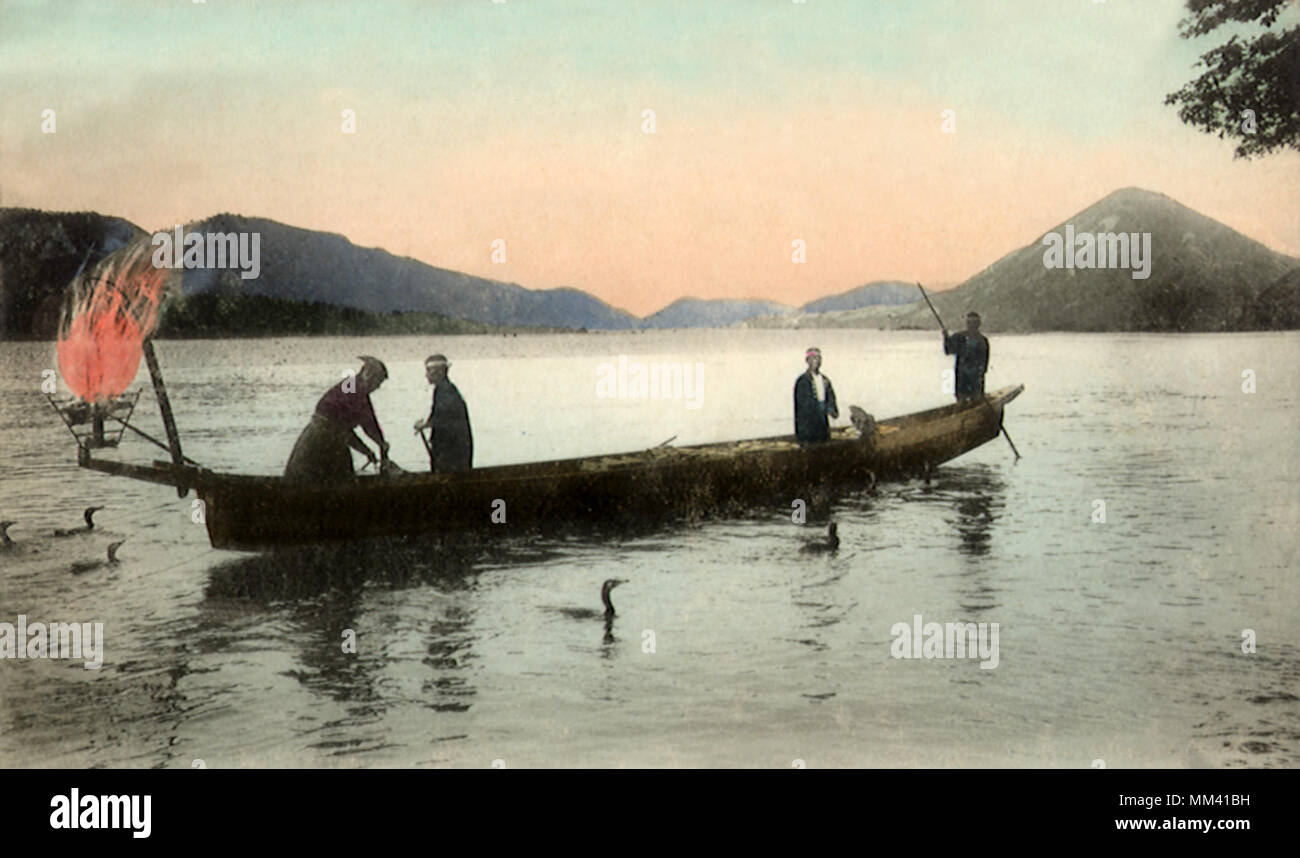 La pesca sul lago. Nagaragawa. 1910 Foto Stock