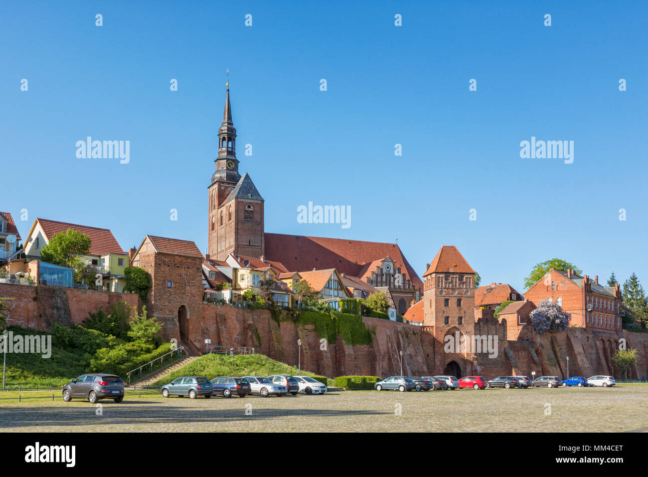 Paesaggio urbano di Tangermünde, Sassonia-Anhalt, Germania Foto Stock