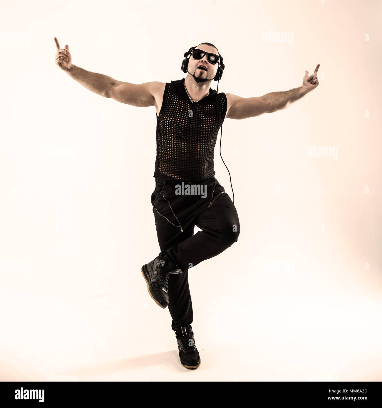 Miglior rapper dancing break dance .foto su uno sfondo bianco. Foto Stock