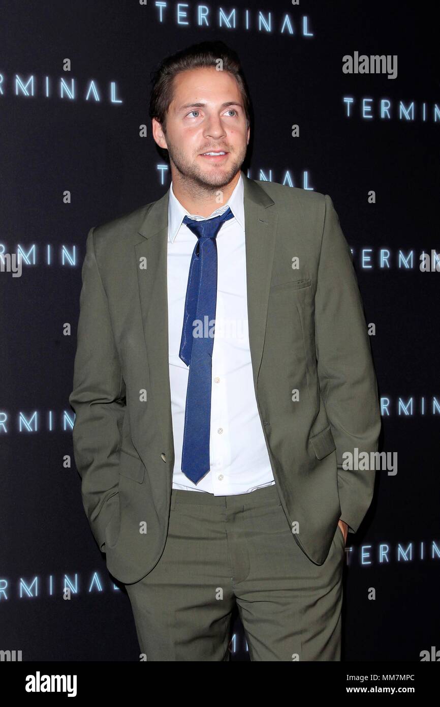 Los Angeles, CA, Stati Uniti d'America. 8 Maggio, 2018. Tom Ackerley in corrispondenza degli arrivi per il terminal Premiere, Arclight Hollywood, Los Angeles, CA Maggio 8, 2018. Credito: Priscilla concedere/Everett raccolta/Alamy Live News Foto Stock