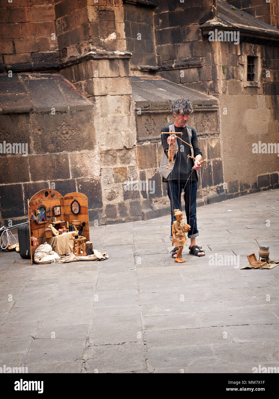 Una strada spettacolo di marionette Barcellona,Spagna Foto Stock