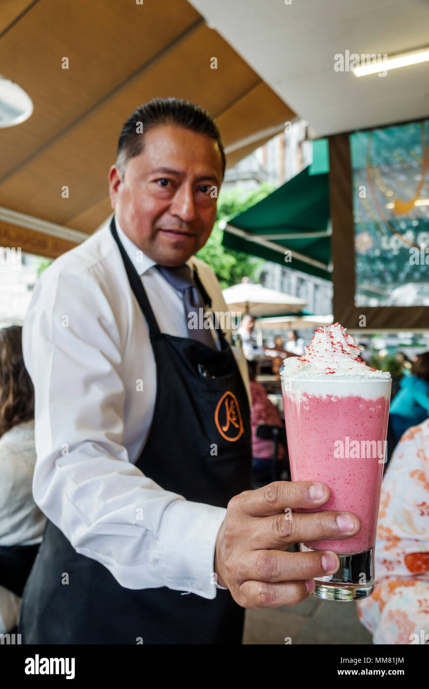 Città del Messico, Cuauhtemoc, messicano, centro storico ispanico, centro storico, Calle de Tacuba, al fresco, marciapiede fuori tavoli ristoranti strada caffè, d Foto Stock