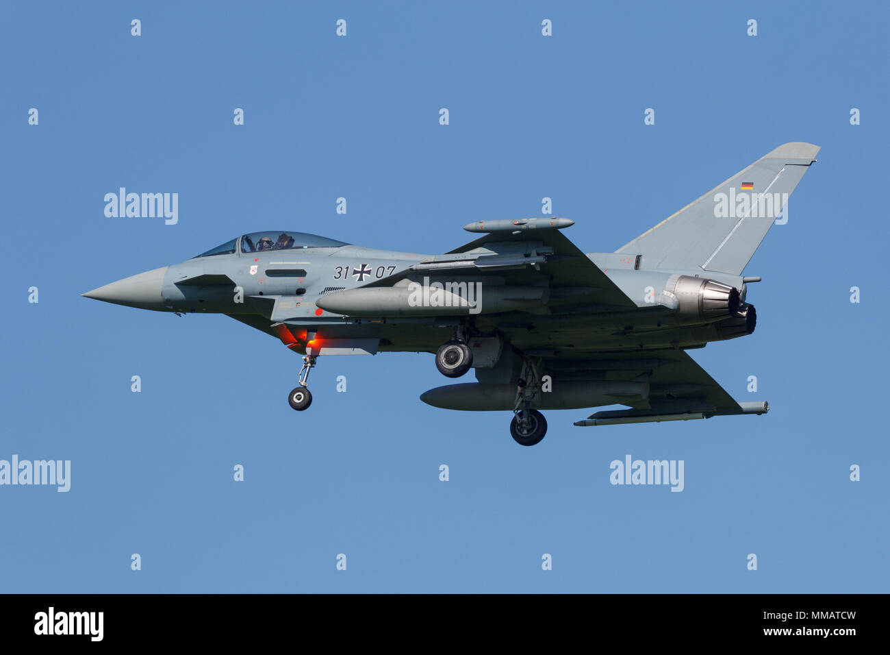 Leeuwarden, Paesi Bassi, 18 Aprile 2018: un tedesco Eurofighter EF2000 durante il frisone bandiera esercizio Foto Stock
