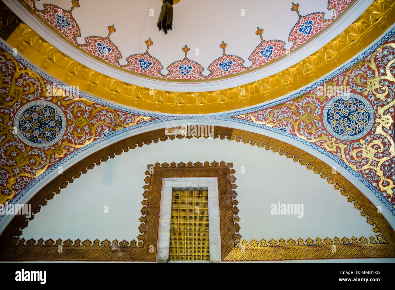 Vista del soffitto della sala di circoncisione presso il Palazzo di Topkapi, il museo grande destinazione,a Istanbul, Turchia. Foto Stock