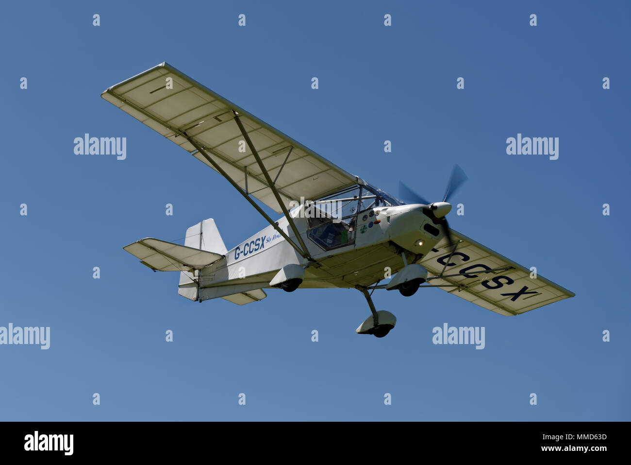 G-CCSX un miglior Off Skyranger Swift decolla da Popham Airfield in Hapmshire REGNO UNITO Foto Stock