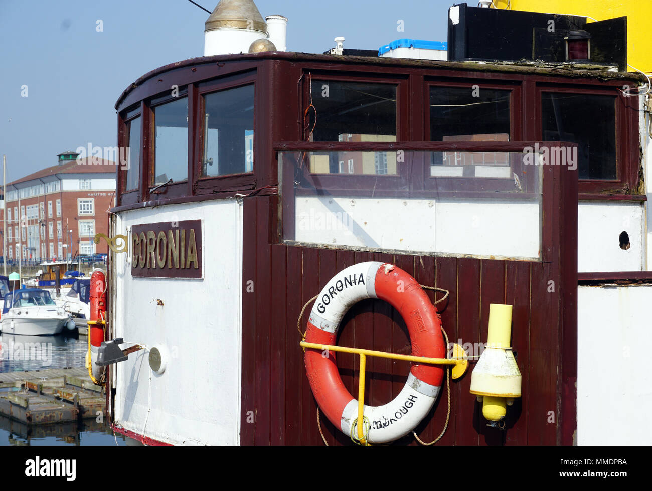 Storica WW2 Dunkerque la barca di salvataggio a Hartlepool Marina per il restauro Foto Stock