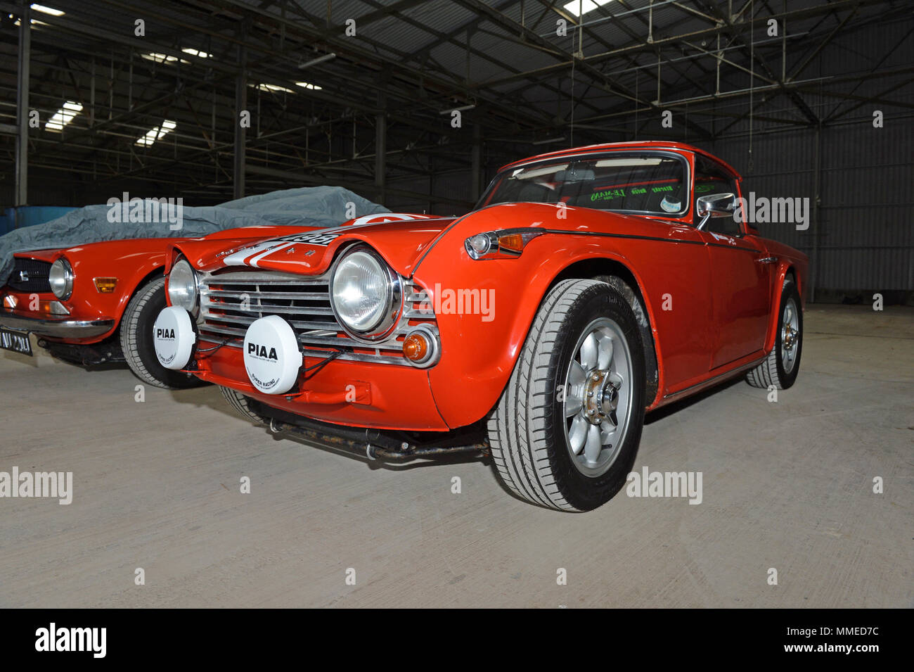 Classic Triumph TR4, TR3 e TR6 uscente di stoccaggio invernale Foto Stock