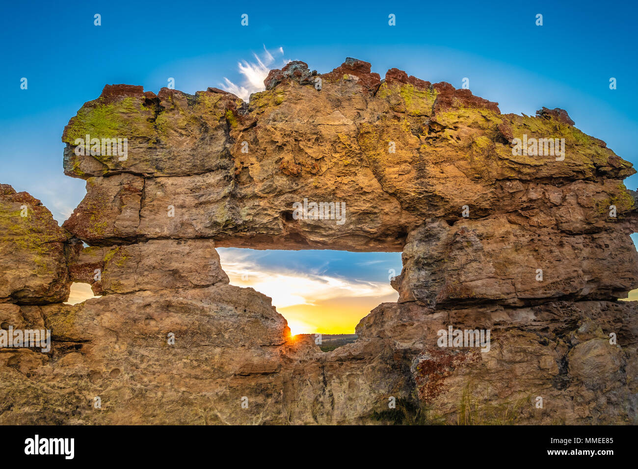 Incredibili formazioni rocciose, Isalo National Park, regione di Ihorombe, Madagascar. Noto per la sua ampia varietà di terreno, tra cui formazioni arenarie, dee Foto Stock