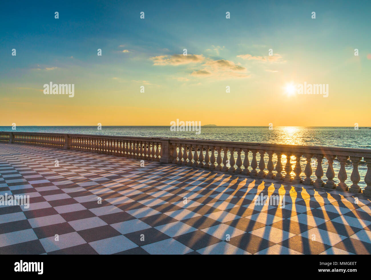 Mascagni Terrazza terrazza belvedere lungomare al tramonto. Livorno Toscana Italia Europa. Foto Stock