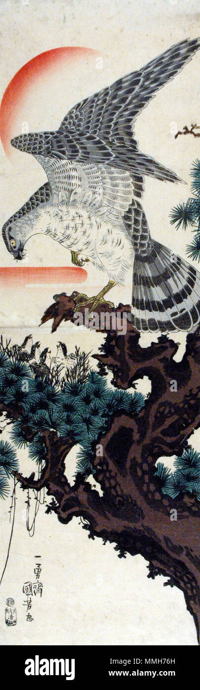. Inglese: il numero di accessione: 1985.23 Visualizza artista: Utagawa Kuniyoshi Visualizza Titolo: Falcon con nidiacei in pino di sunrise Data di creazione: 1830-1842 medie: Woodblock Altezza: 29 a. Larghezza: 9 11/16 in. Dimensioni display: 29 in. x 9 11/16 in. (73.66 cm x 24,61 cm) Editore: Maruya Seibei linea di credito: Dono del sig. Clinton G. Abbott etichetta Copia: 'Questo estremamente rare stampare da Kuniyoshi mostra un falco che appena sbarcati sul suo nido in un albero di pino per sfamare la sua quattro nidiacei. In background al di sopra del piuttosto maestoso uccello con ali tesa è il Rising Sun. Stampa verticale di questa dimensione Foto Stock