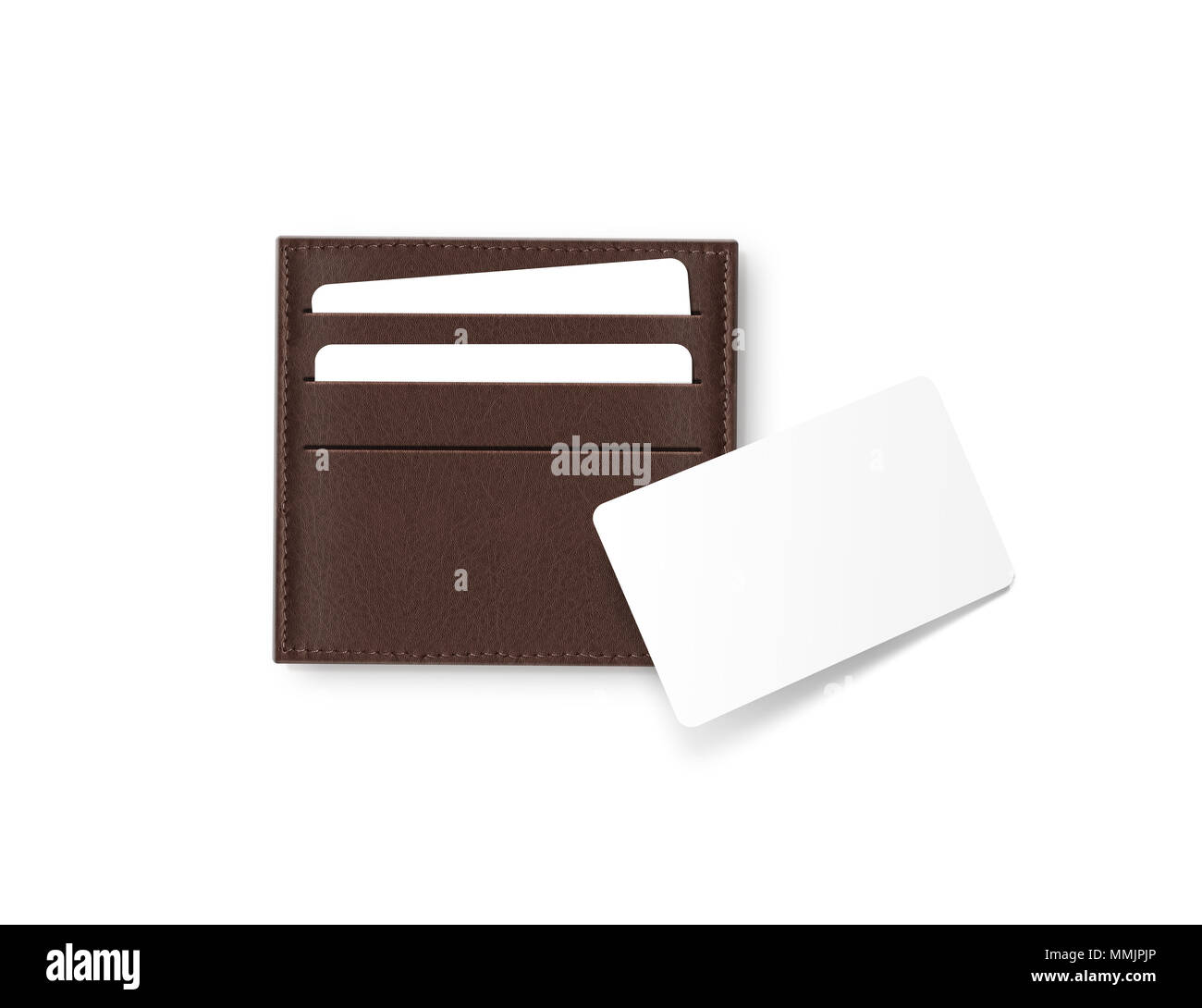 Pelle marrone con il titolare della carta con carta bianca card mock up isolato. Business carte di credito mockup nel manicotto di titolari di carte di credito in tasca. Eliminare la carta biglietti da visita l'identità del marchio wallet. Logo design presentazione. Foto Stock