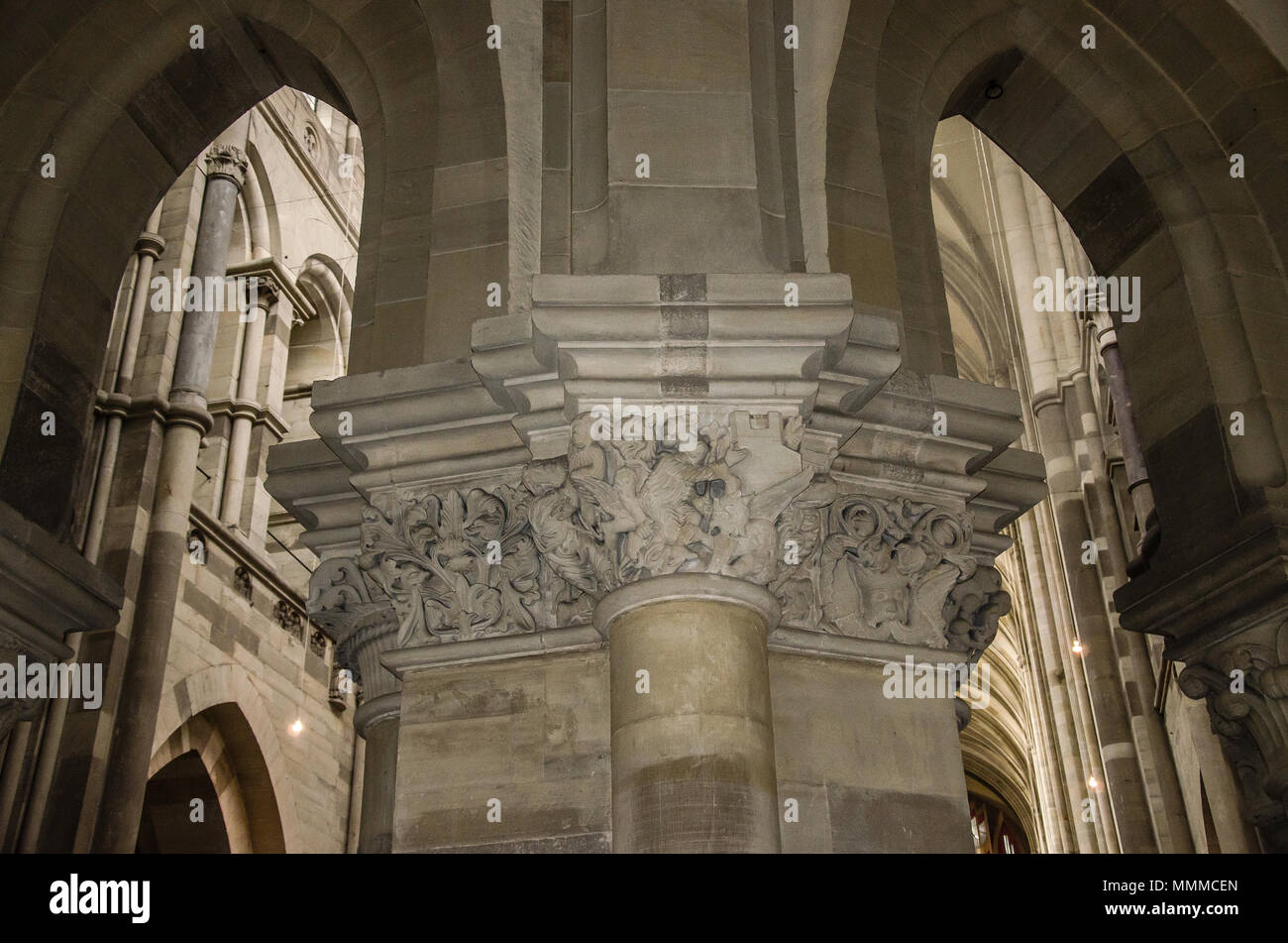 Cattedrale di Magdeburgo, ufficialmente chiamato la cattedrale dei santi Caterina e Maurice, una cattedrale protestante, la più antica cattedrale gotica in Germania. Foto Stock