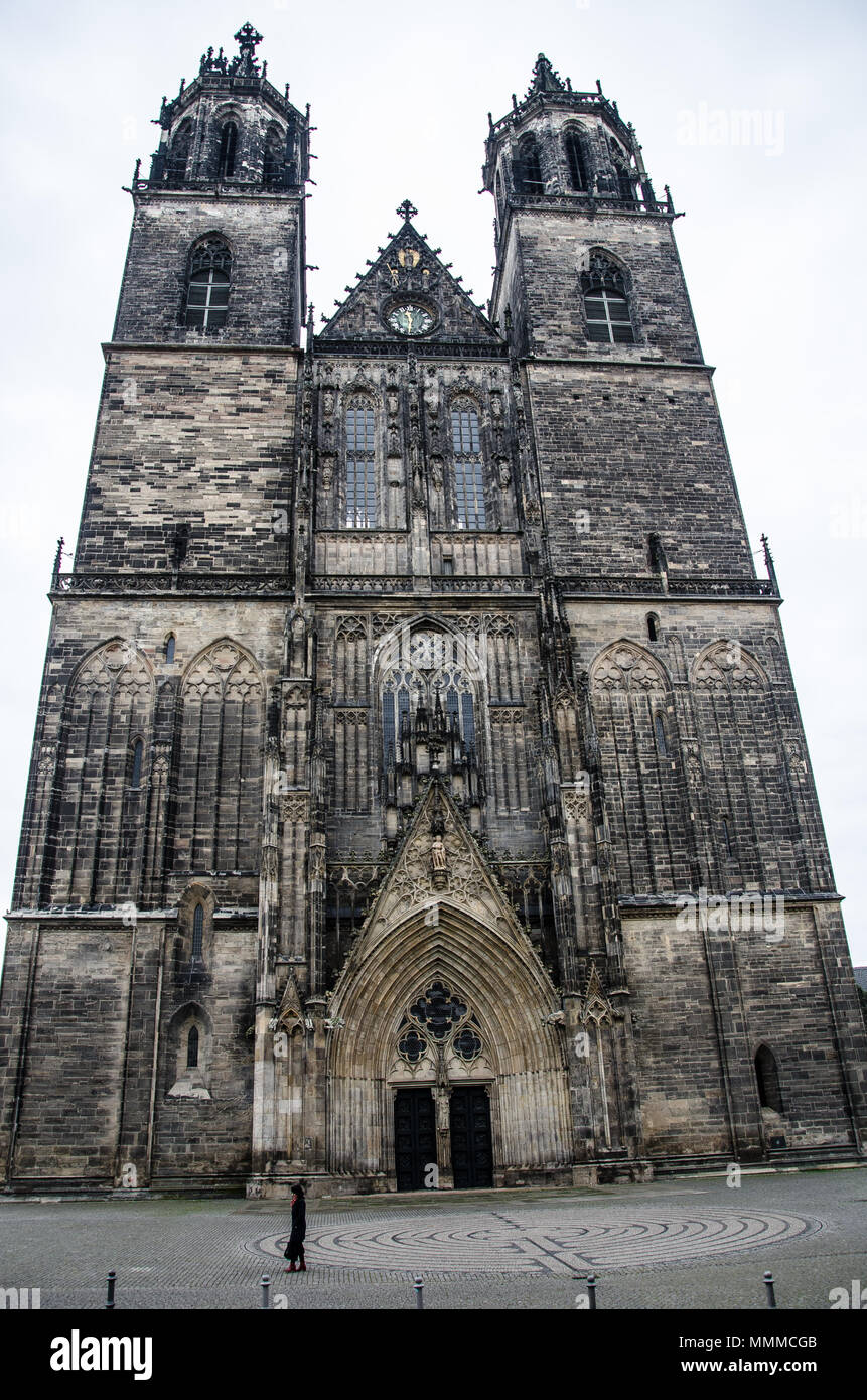 Cattedrale di Magdeburgo, ufficialmente chiamato la cattedrale dei santi Caterina e Maurice, una cattedrale protestante, la più antica cattedrale gotica in Germania. Foto Stock