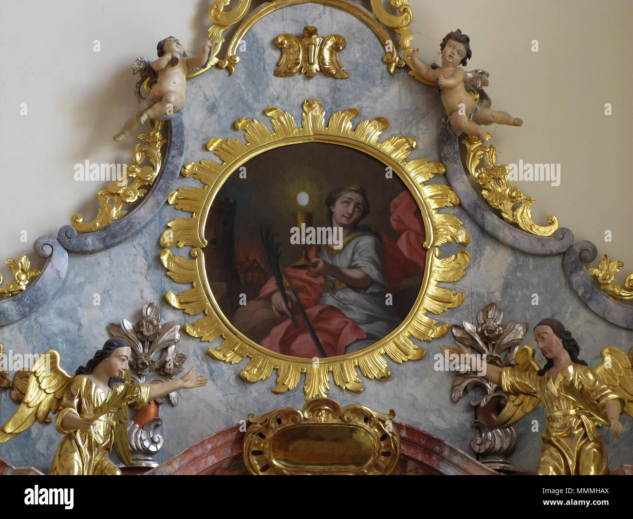 . Français : l'Alsazia, Bas-Rhin, Église Saint-Martin d'Ebersheim (PA00084700, IA00124467). Tableau 'Ste-Catherine d'Alexandrie' du couronnement de l'autel secondaire de Saint-Joseph (sconosciuto, 1889): Questo oggetto è classé Monument Historique in base Palissy, database del mobilio francese patrimonio del ministero francese della cultura, sotto i riferimenti PM67000541 e IM67006606. Brezhoneg | català | Deutsch | English | Español | Suomi | Français | Magyar | Italiano | Plattdüütsch | Português | +/- . Il 6 settembre 2013. © Ralph Hammann - Wikimedia Commons Ebersheim StMartin 50 Foto Stock