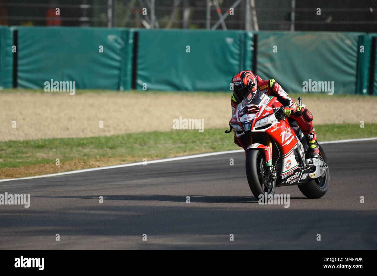 Imola, Italia. Il 12 maggio 2018. La Superbike motocicli hanno gareggiato in gara 1 a Imola Autodromo Dino e Enzo Ferrari per il round italiano del campionato Superbike. 12/05/2018, Imola, Italia Credit: Indipendente Photo Agency Srl/Alamy Live News Foto Stock