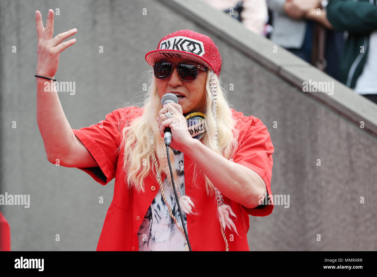 Tokyo, Giappone. Il 12 maggio 2018. DJ KOO Rugby : 2018 Super partita di rugby tra Sunwolves 63-28 rossi a Principe Chichibu Memorial Stadium a Tokyo in Giappone . Credito: AFLO/Alamy Live News Foto Stock