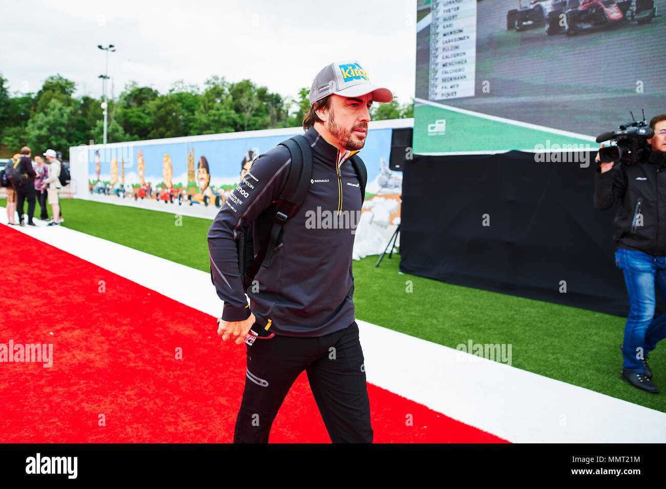 Barcellona, Spagna. Il 13 maggio 2018. Fernando Alonso sulla Mclaren Team arriva al circuito durante la gara di Formula Uno al giorno. Credito: Pablo Guillen Alamy News Credito: Pablo Guillen/Alamy Live News Foto Stock