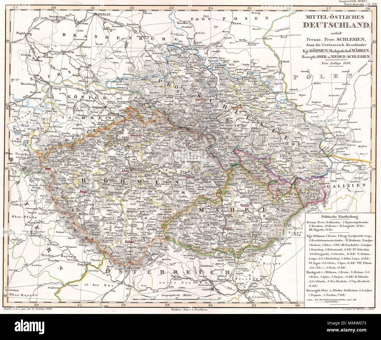 . Inglese: Questo affascinante colorate a mano la mappa mostra Boemia o moderna Repubblica Ceca. Include Böhmen, Schlesien e Mahren. Tutto il testo è in tedesco. Rilasciato nel 1850 edizione di Stieler la mano Atlas. Mittel-Östliches Deutschland, enthält Preuss. Prov. Schlesien, dann die Oesterreich Kronländer Kgr. Bohemen, Markgrafschaft Mahren, Herzogth. Ober- u. Nieder-Schlesien.. 1850. 1850 Perthes Mappa di Boemia ( Repubblica Ceca ) - Geographicus - Boheme-perthes-1850 Foto Stock