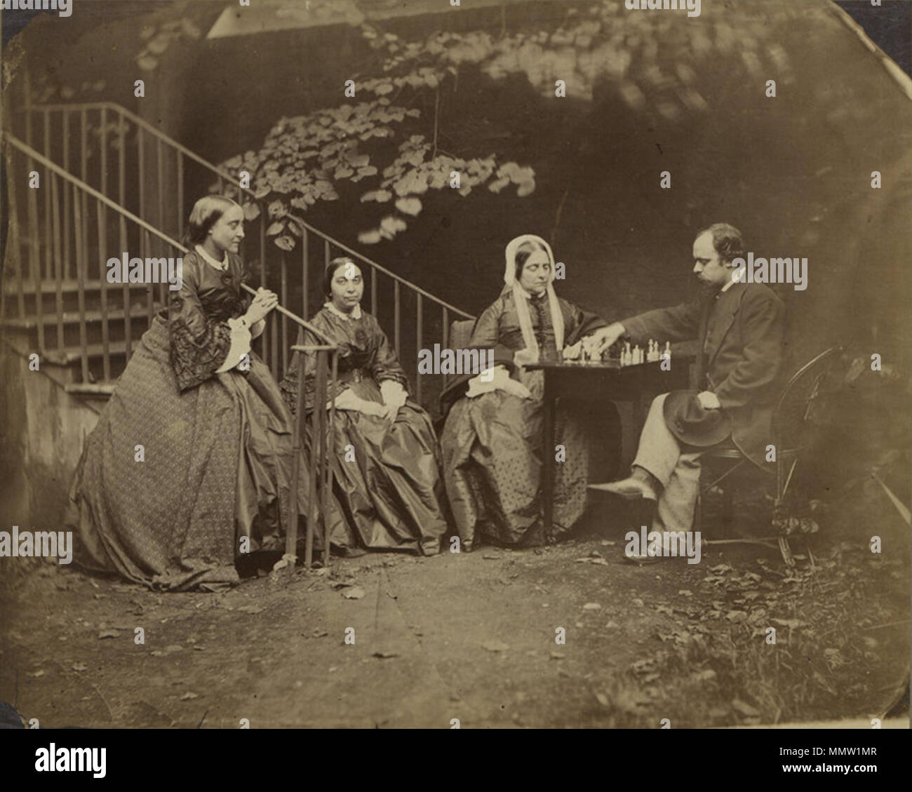 . Русский: Lewis Carroll (1832-1898). Cheyne Walk, a Chelsea, Londra Christina, Maria e Francesca e Dante Gabriel Rossetti, ottobre 1863 Cheyne Walk, a Chelsea, Londra Christina, Maria e Francesca e Dante Gabriel Rossetti, presi da Lewis Carroll Foto Stock