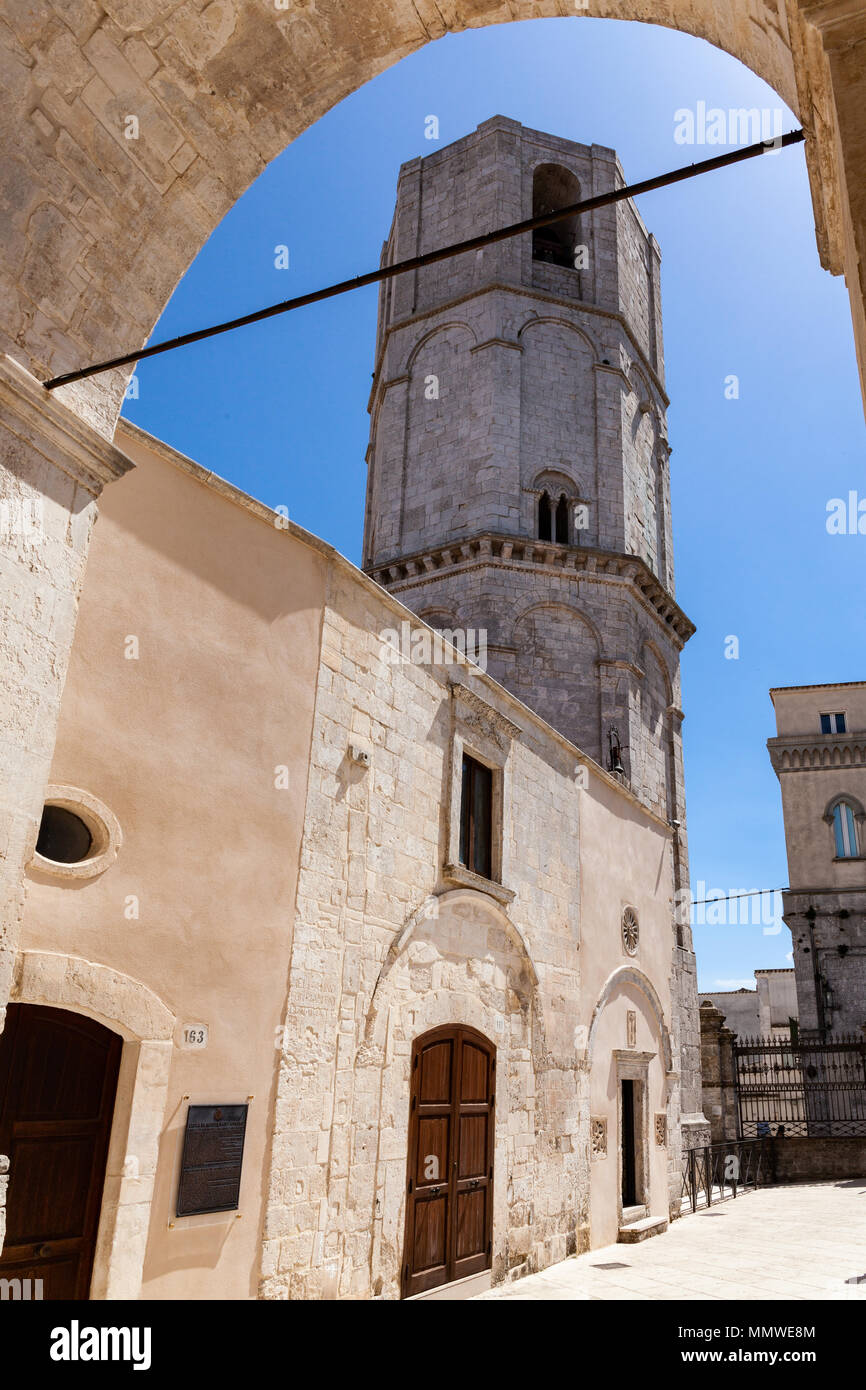 Chiesa San Michele Arcangelo Puglia San Michele Arcangelo Puglia Immagini e Fotos Stock - Alamy
