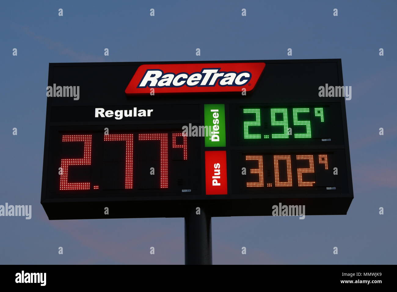 In aumento i prezzi della benzina a RaceTrac stazione di benzina a Inverness, FL Foto Stock