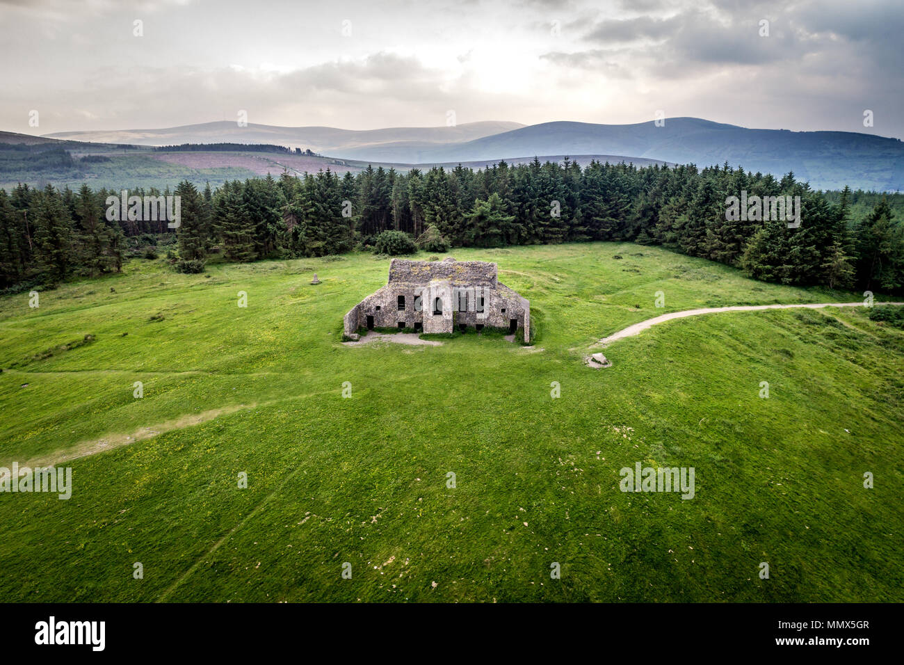 La Hellfire Club sulla collina Montpeiiler Foto Stock