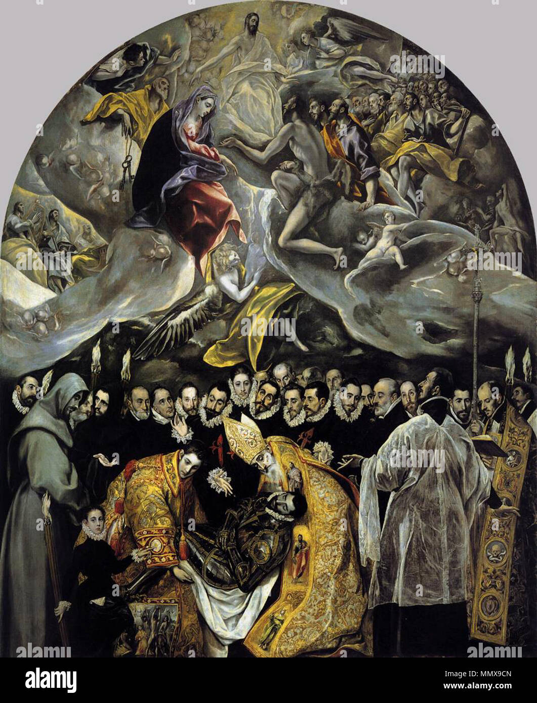 . Español: El entierro del Señor de Orgaz, más conocido como el entierro del Conde de Orgaz, es onu óleo sobre lienzo pintado en estilo manierista por el Greco entre los años 1586 y 1588. Fue realizado para la Iglesia de Santo Tomé de Toledo, (España), donde aun permanece, y es considerada una de las las mejores obras de su autor. El cuadro rappresentanouna el milagro en el que, según la tradición, San Esteban y San Agustín de hipónimos bajaron del Cielo para enterrar personalmente a Gonzalo Ruiz de Toledo, señor de la Villa de Orgaz y fallecido en 1323, en la Iglesia de Santo Tomé, como premio por su Foto Stock