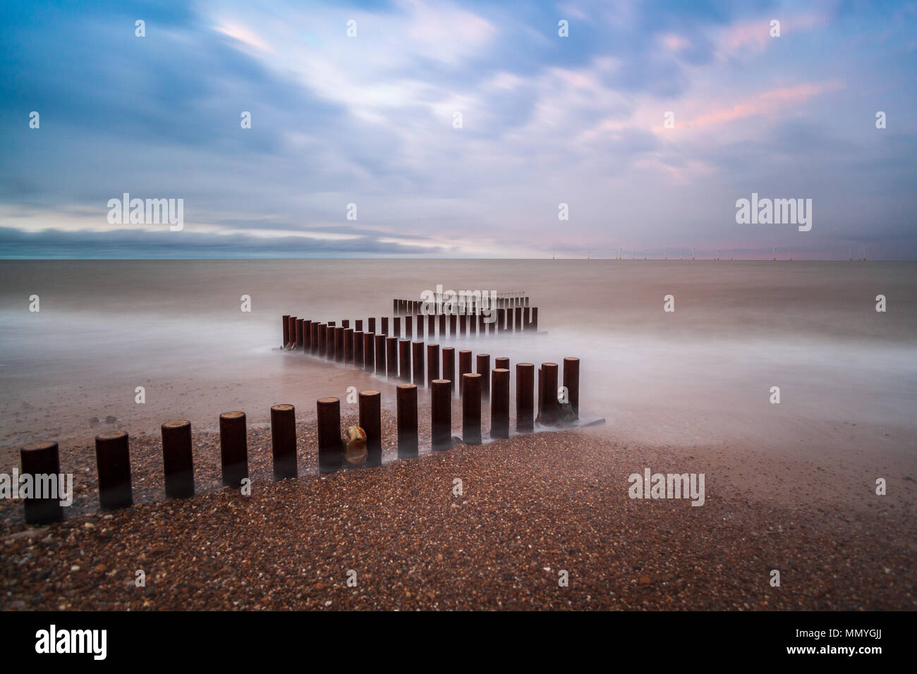 Le difese del mare sulla costa di Suffolk Foto Stock