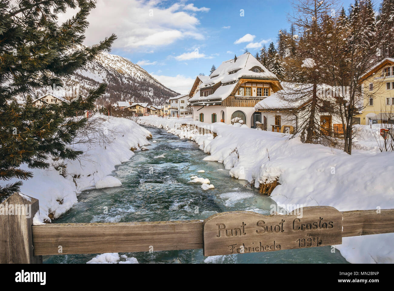 Inverno al villaggio di Sils-Maria, alta Engadina, Svizzera. Foto Stock