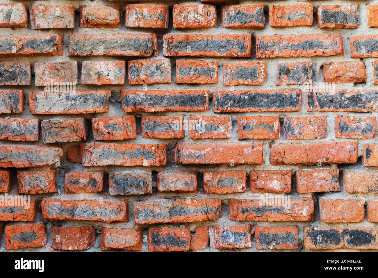 Sfondo di materiali di costruzione: texture di un muro di bruciò ... Materiali di costruzione