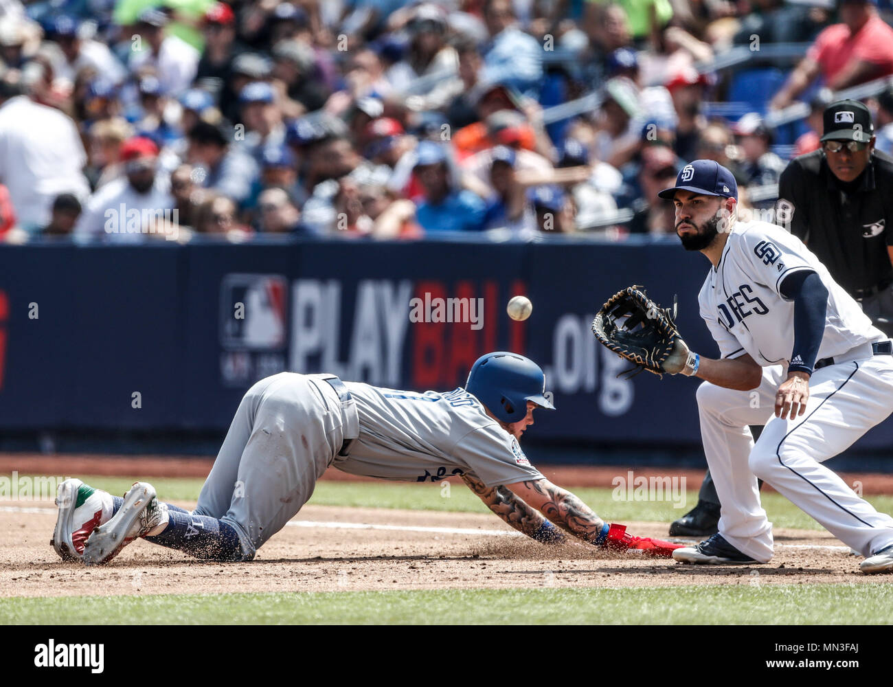 Acciones del Partido de beisbol, Dodgers de Los Angeles contra Padres de San Diego, tercer juego de la Serie en Mexico de las Ligas Mayores del Beisbol, realizado en el Estadio de los Sultanes de Monterrey, Messico el domingo 6 de Mayo 2018. (Foto: Luis Gutierrez) Foto Stock