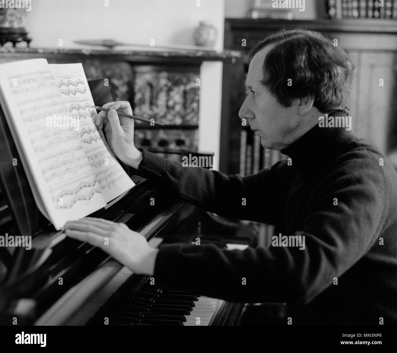 Compositore inglese Malcolm Lipkin. Immagini possibili prese negli anni settanta Foto Stock