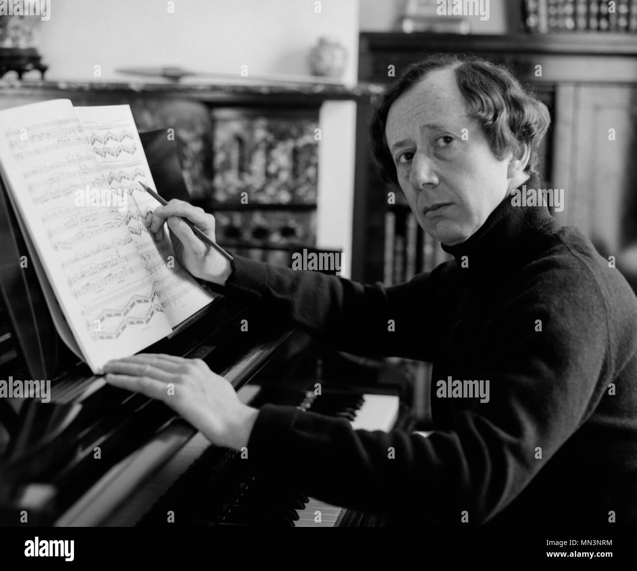 Compositore inglese Malcolm Lipkin. Immagini possibili prese negli anni settanta Foto Stock