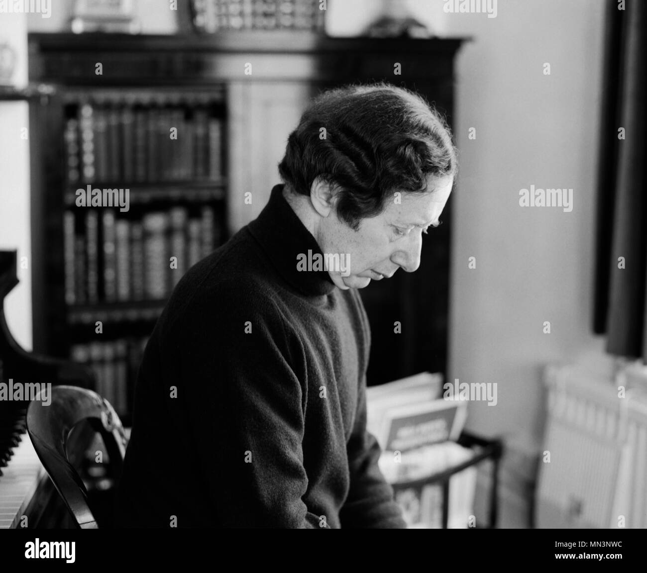 Compositore inglese Malcolm Lipkin. Immagini possibili prese negli anni settanta Foto Stock