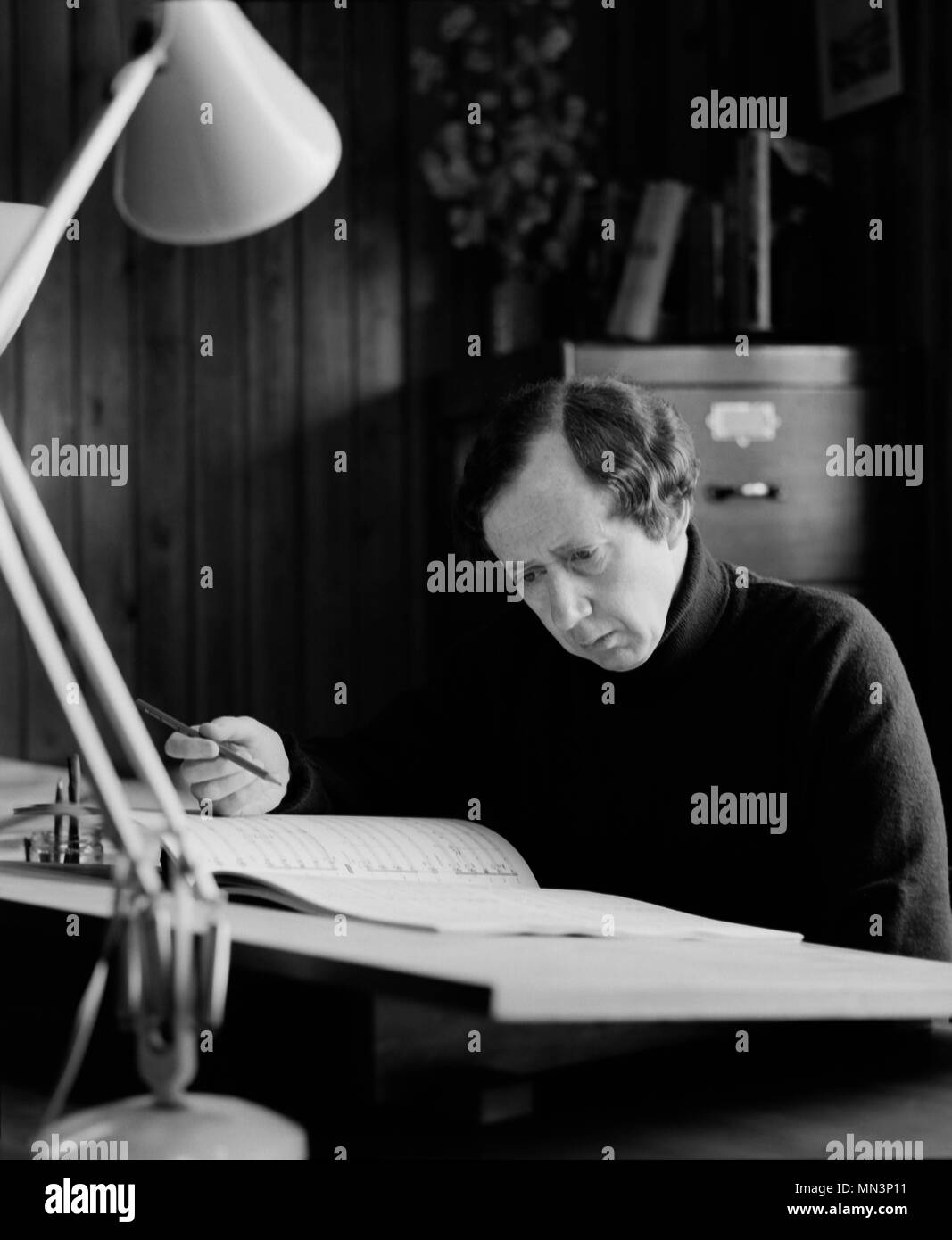 Compositore inglese Malcolm Lipkin. Immagini possibili prese negli anni settanta Foto Stock