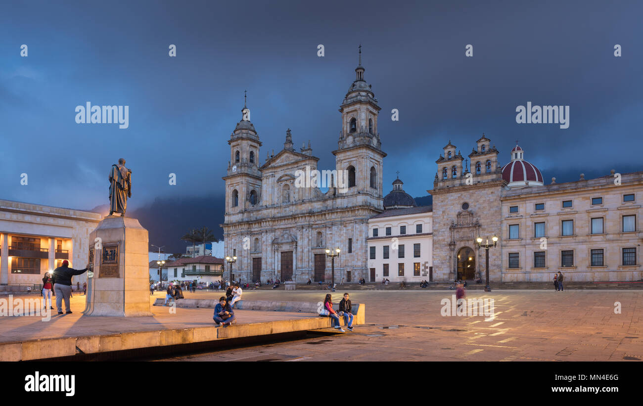 Plaza de Bolivar al crepuscolo, Bogotà, Colombia, Sud America Foto Stock