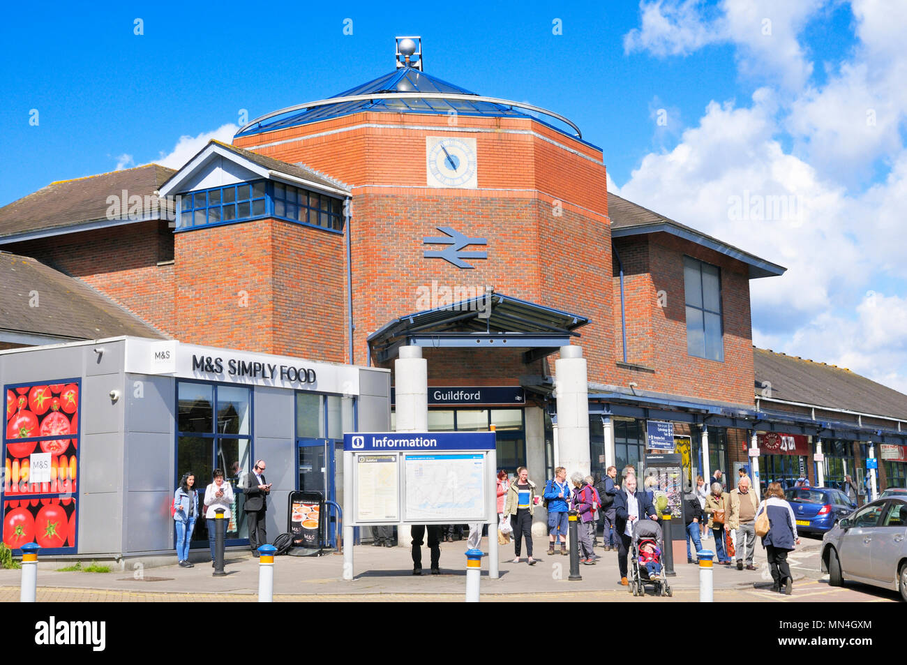 Guildford stazione ferroviaria, Surrey, England, Regno Unito Foto Stock