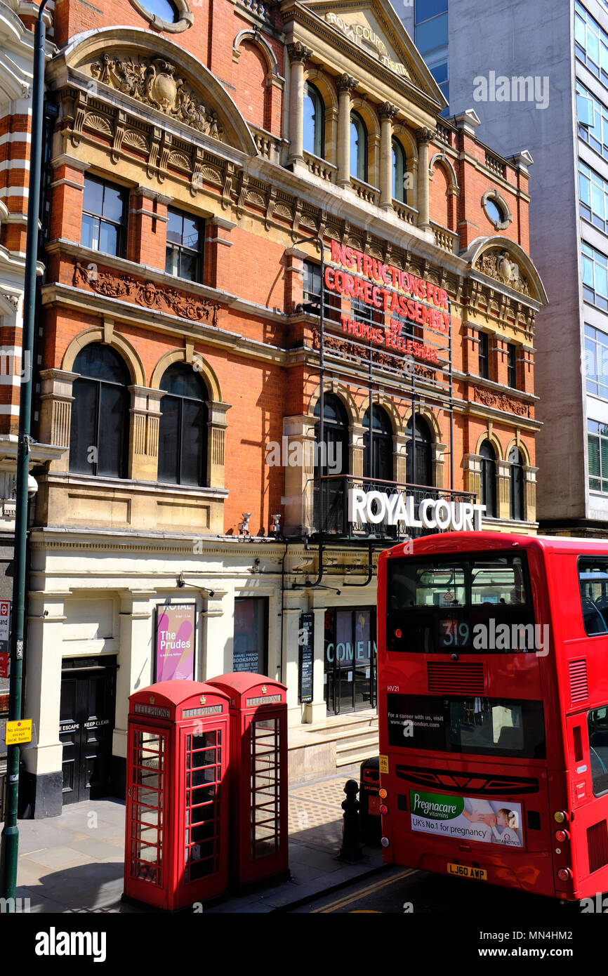 Sloane Square e Royal Court Theatre, Londra Foto Stock
