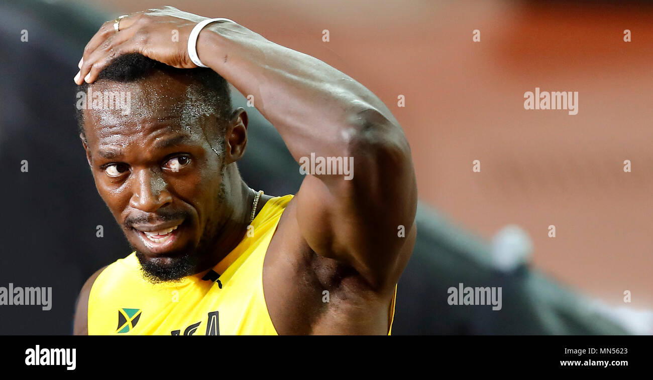 Londra, Inghilterra - agosto 04: Usain Bolt della Giamaica reagisce dando interviste con i media dopo aver vinto il calore 6 del round 1 del uomini 100 Metri durante il giorno uno del XVII IAAF mondiale di atletica Londra 2017 presso il London Stadium il 4 agosto 2017 a Londra, Regno Unito. Foto di Paul Cunningham Foto Stock