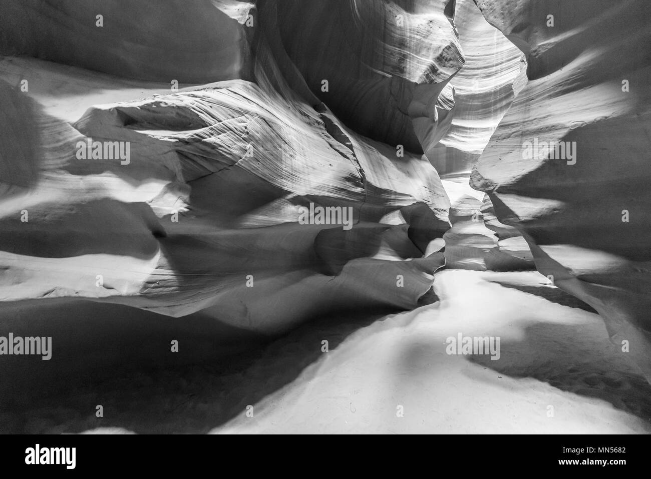 Piccolo percorso attraverso la tomaia Antelope Canyon. Formazione rocciosa naturale in bei colori. Splendido ampio angolo di visione di incredibili formazioni di arenaria. Vicino a Foto Stock