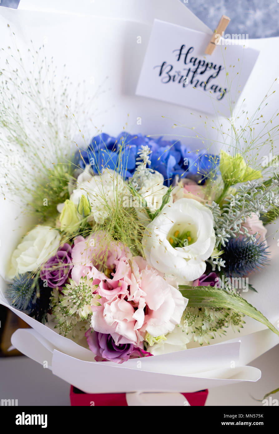 Compleanno Bouquet, colori pastello Foto Stock