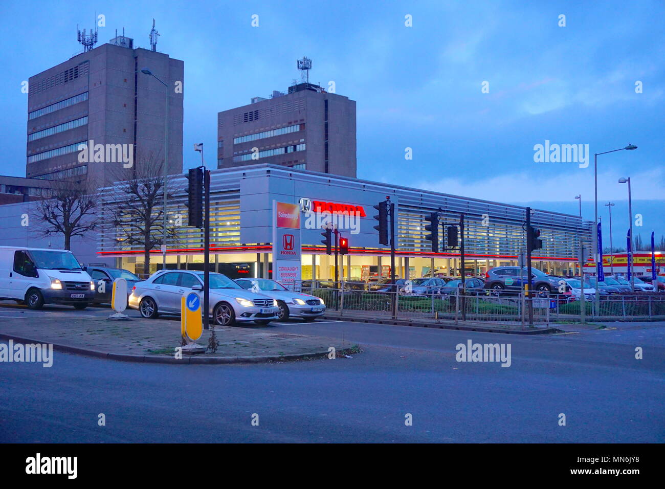 Honda concessionaria, Colindale, Londra, Regno Unito, Inghilterra Foto Stock