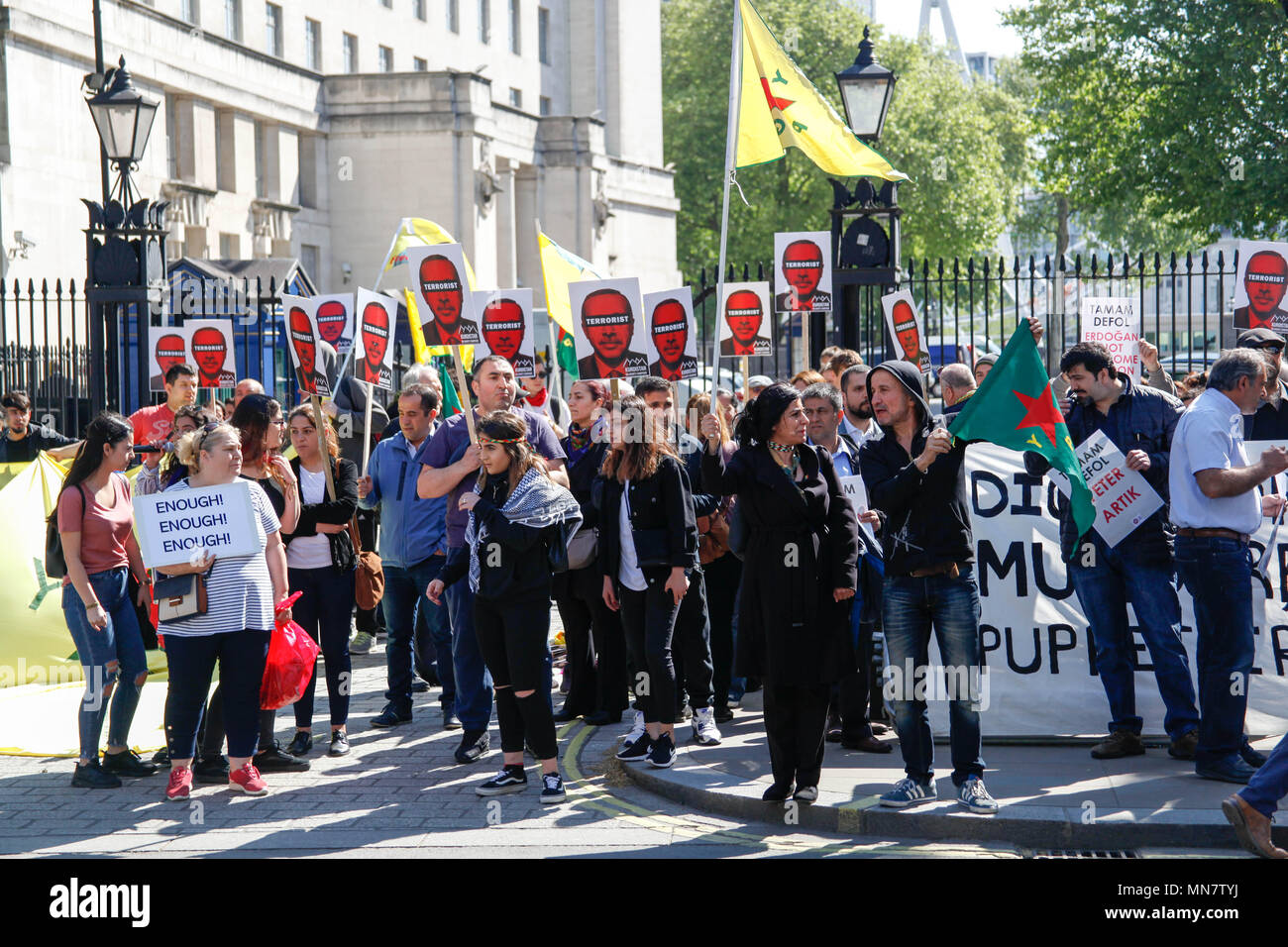 Londra, Regno Unito. Il 15 maggio 2018. I manifestanti proteste Erdogan e il suo credito politiche: Alex Cavendish/Alamy Live News Foto Stock