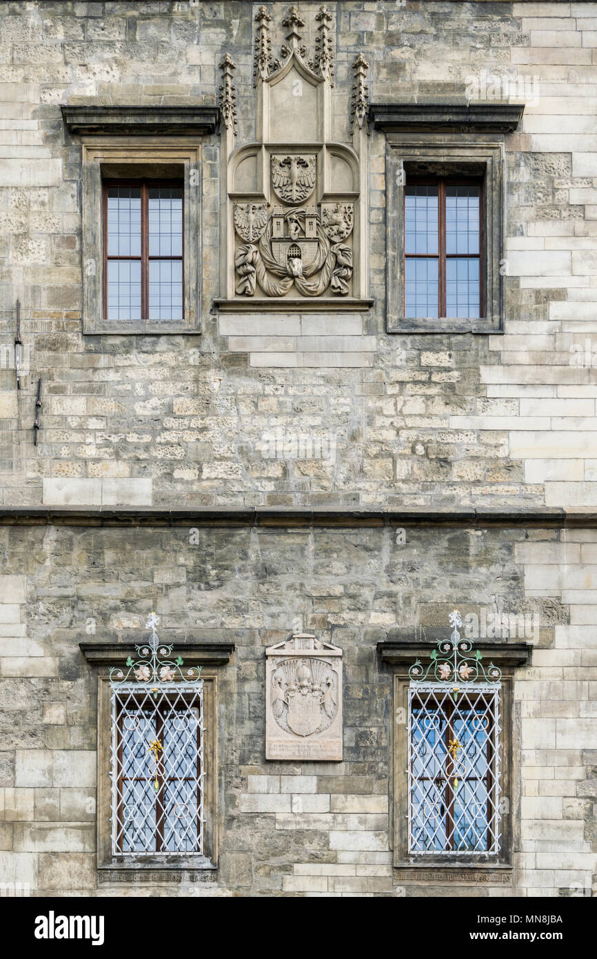 Torre del Nuovo Municipio di Praga nel dettaglio Foto Stock