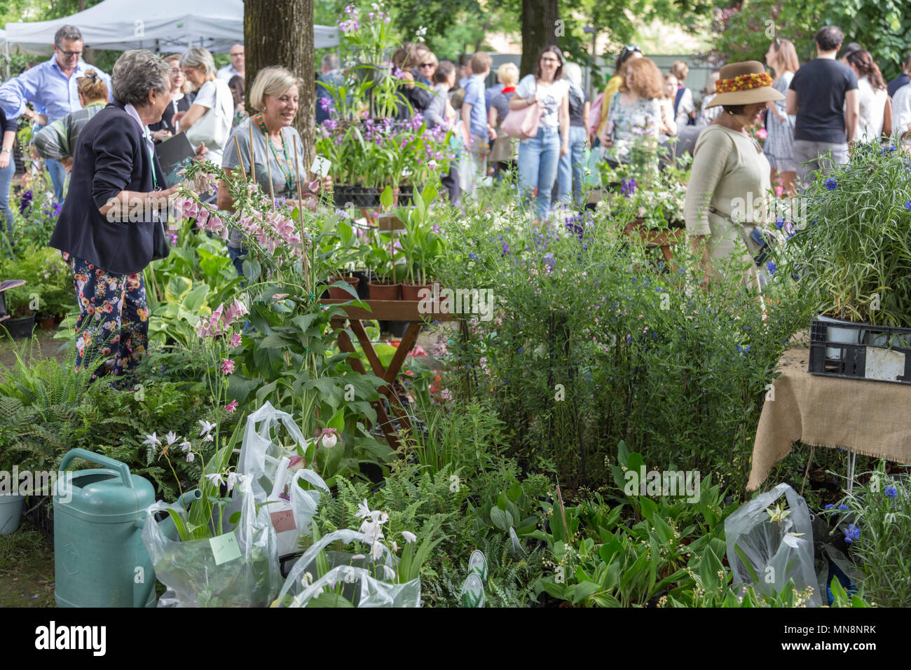 Milano, Italia - 12 Maggio 2018: orticola, la più grande e famosa annuale fiera  dei fiori nel centro di Milano Foto stock - Alamy