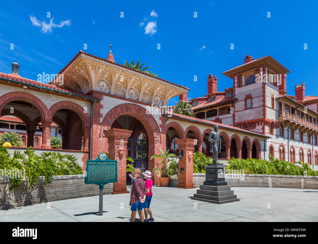 Flagler College nella storica St Augustine Florida l'ex Hotel Ponce de Leon è elencato come una pietra miliare storica nazionale Foto Stock